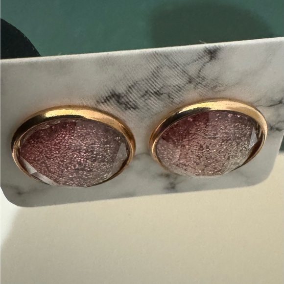 ❄️ SALE! Sparkly Pink & Silvery Glitter Studs - Picture 5 of 11